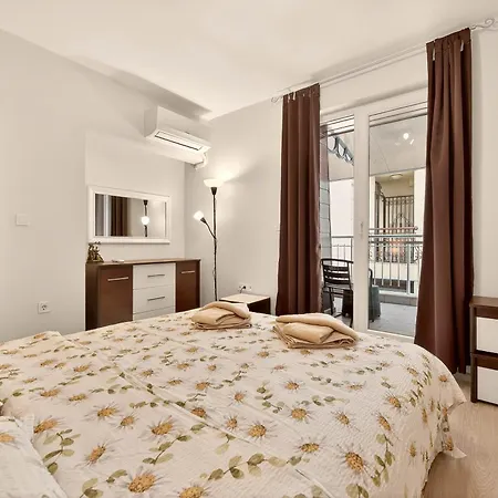 Lazy Days - 1br In Center דירה *