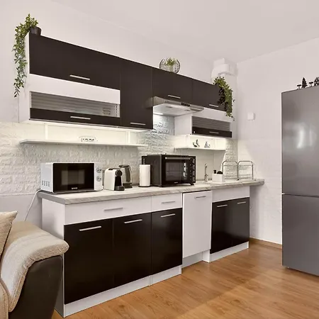 דירה Lazy Days - 1br In Center