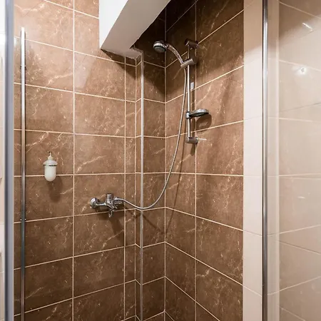 Lazy Days - 1br In Center דירה וארנה
