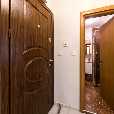 Lazy Days - 1br In Center * וארנה