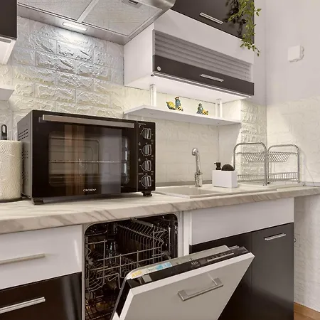 Lazy Days - 1br In Center וארנה
