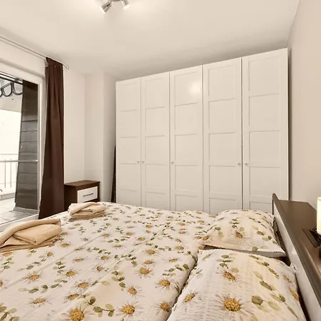 Lazy Days - 1br In Center Daire
